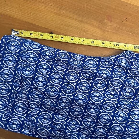 Chico's Travelers Women's Blue White Printed Crepe Pull-On Ankle Pants Size 10 R - Picture 7 of 9